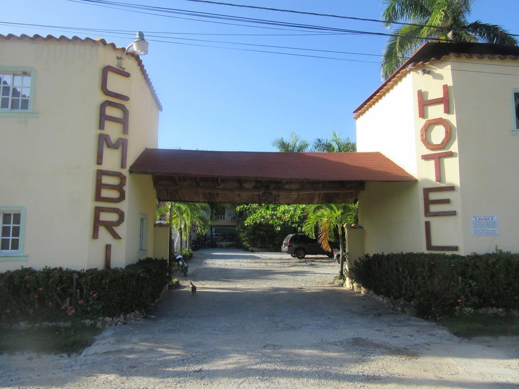 Hotel Cambri Нагуа Экстерьер фото