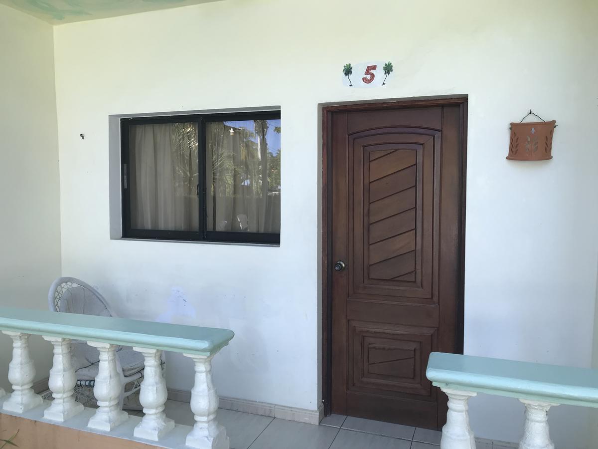 Hotel Cambri Нагуа Экстерьер фото